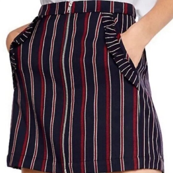 SKIRT | BCBGENERATION | SIZE 6 - Picture 1 of 10